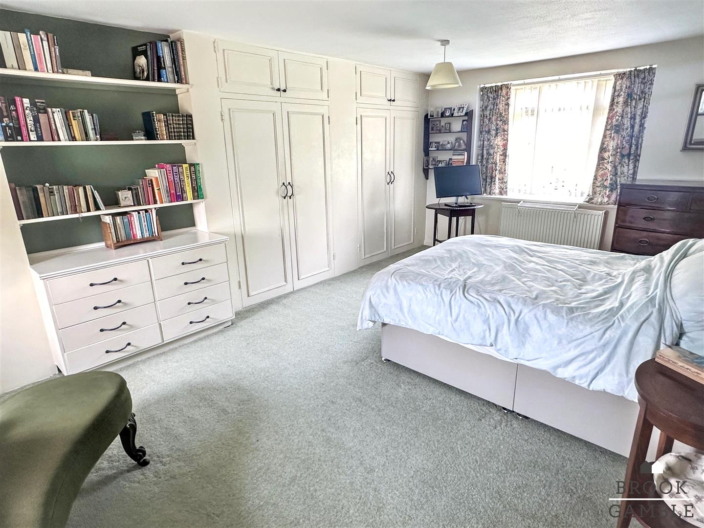 3 Bedroom House. Church Lane in Eastbourne, 20